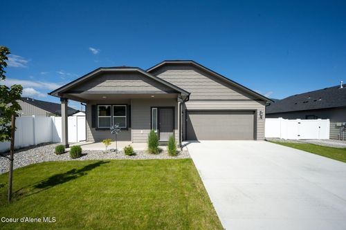 16026 N Hadley Loop, Rathdrum, ID, 83858-1450 | Card Image