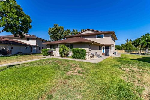 unit-1-2404 Lemontree Ct, Antioch, CA, 94509-3366 | Card Image