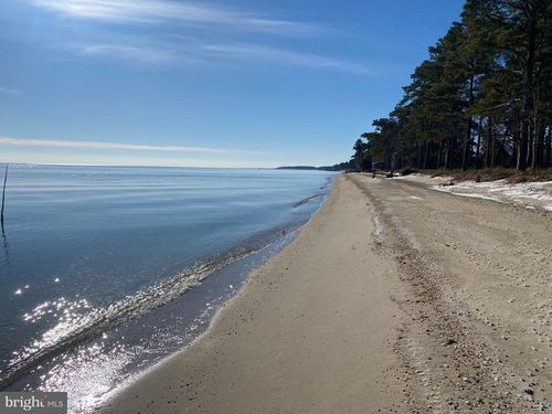 15363 Holly Dr, SCOTLAND, MD, 20687-3407 | Card Image