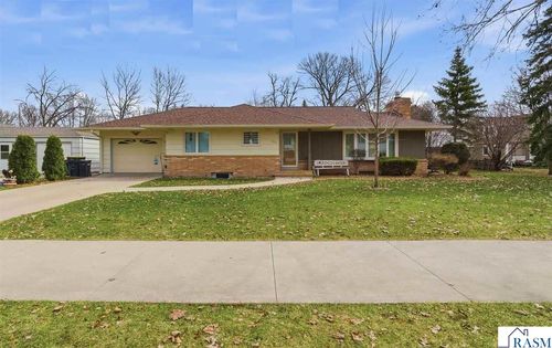 205 3rd Ave Se, Mapleton, MN, 56065-7515 | Card Image