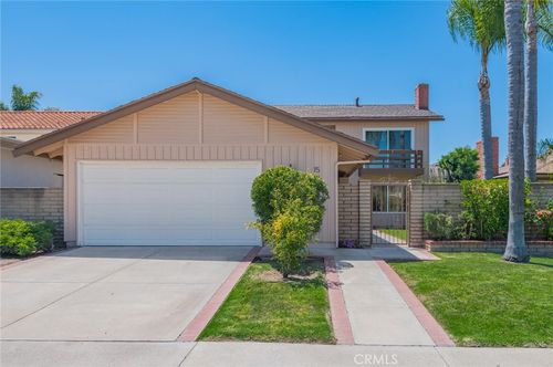 15 Butler St, Irvine, CA, 92612-2724 | Card Image