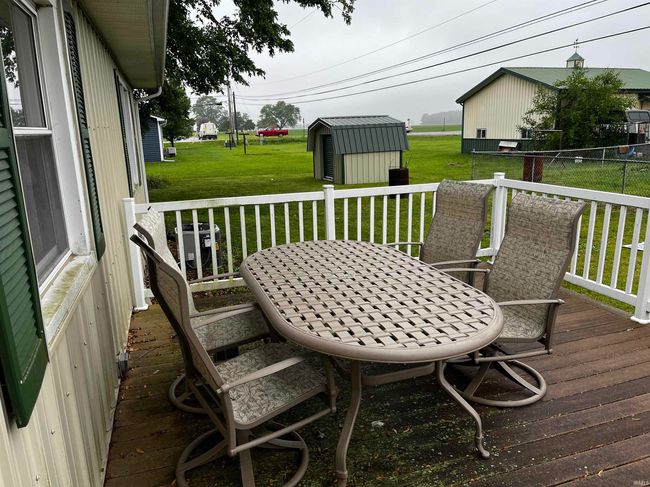 39 E Linn Rd, House other with 3 bedrooms, 2 bathrooms and null parking in Bluffton IN | Image 6