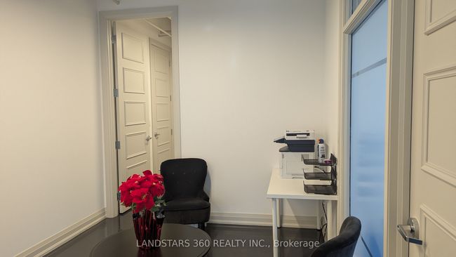 401-403 - 15 Wertheim Crt, Home with 0 bedrooms, 0 bathrooms and 6 parking in Richmond Hill ON | Image 8