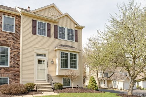 8116 Verbeck Dr, Manlius, NY, 13104-9315 | Card Image