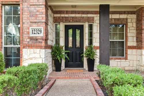 12329 Hawk Creek Dr, Frisco, TX, 75033-5295 | Card Image