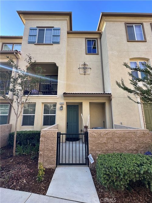 12463 Phoenix Ct, Eastvale, CA, 91752-3654 | Card Image