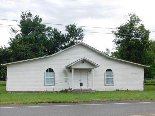 908 Ne 4th St, Hubbard, TX, 76648-2521 | Card Image