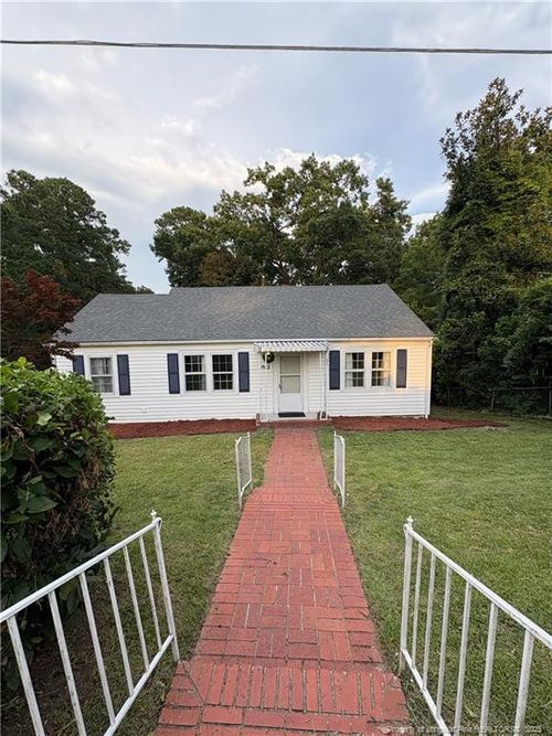 1932 Dogwood St, Fayetteville, NC, 28301-4119 | Card Image