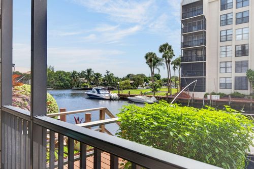 104-8 Royal Palm Way, Boca Raton, FL, 33432-7856 | Card Image