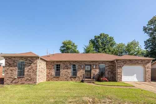 1457 Pinecrest Dr, Memphis, TN, 38111-3721 | Card Image