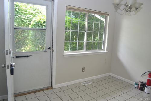 308 Covington Green Ln, Patterson, NY, 12563 | Card Image