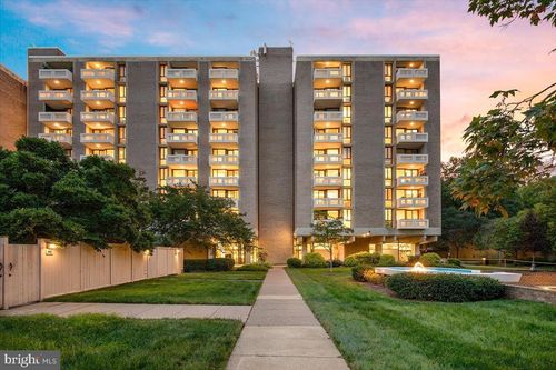 w104-1250 4th St Sw, WASHINGTON, DC, 20024-2320 | Card Image