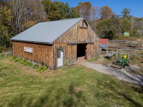 148 County Farm Rd, Claremont, NH, 03743-7303 | Card Image