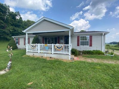 6828 S State Road 1 Road, House other with 3 bedrooms, 2 bathrooms and null parking in Connersville IN | Image 1