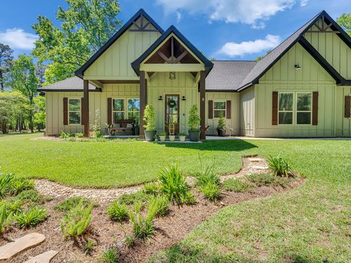 9 Prescott Dr, New Waverly, TX, 77358-9732 | Card Image