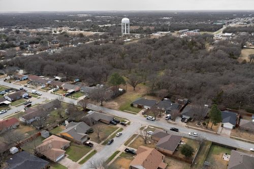 13025 Valley Forge Cir, Balch Springs, TX, 75180-2540 | Card Image