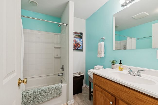 Guest bathroom | Image 26