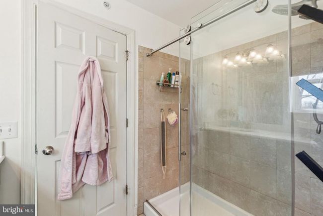 1786 Hickory Ln, Townhouse with 3 bedrooms, 4 bathrooms and null parking in LANGHORNE PA | Image 23