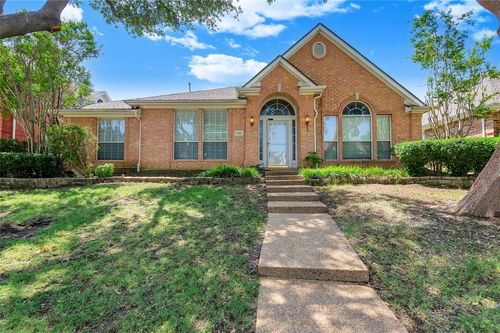 1404 Ranch Hill Dr, Irving, TX, 75063-5067 | Card Image