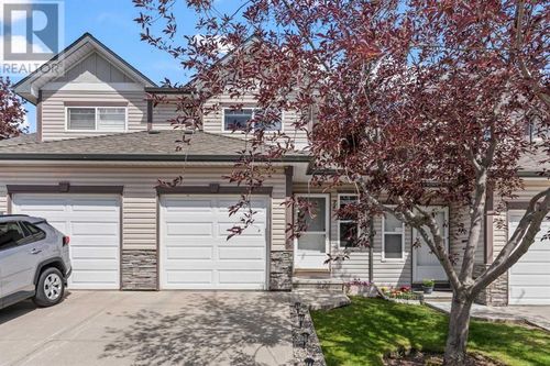 24 Millview Green Sw, Calgary, AB, T2Y3W1 | Card Image
