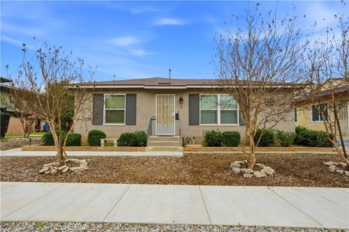 214 S Bandy Ave, West Covina, CA, 91790-3075 | Card Image