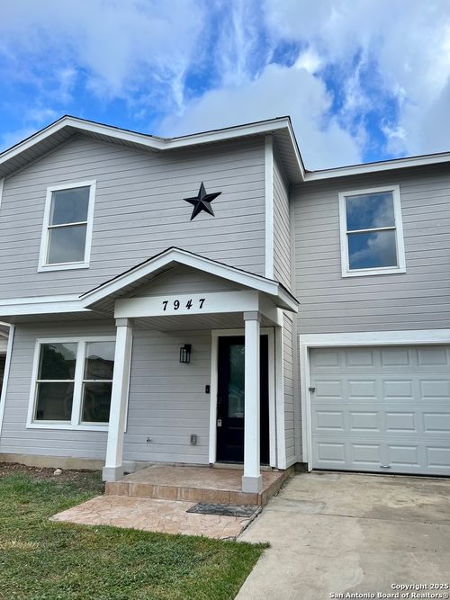 7947 Ruby Mdw, San Antonio, TX, 78251-1345 | Card Image