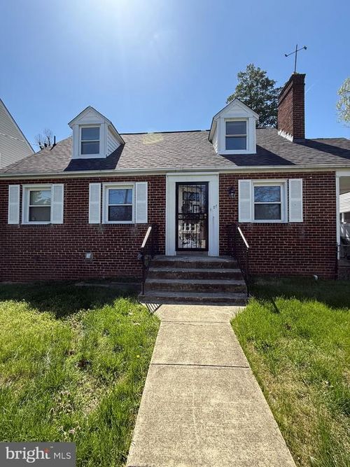 1127 45th Pl Se, WASHINGTON, DC, 20019-4908 | Card Image