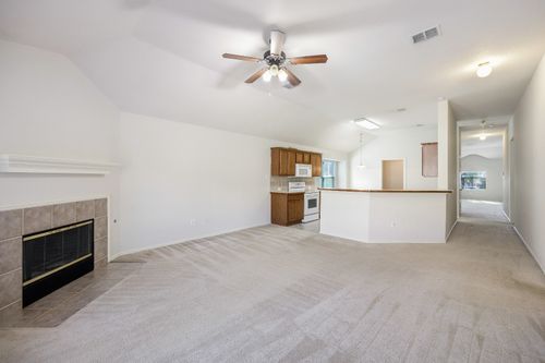 10425 Lake Brook Dr, Hurst, TX, 76053-7832 | Card Image