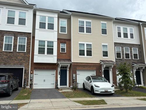 2706 Wessex Cir, HANOVER, MD, 21076-2307 | Card Image