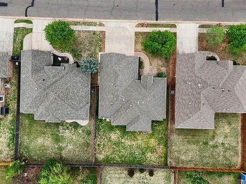 16105 Bravado Place, Edmond, OK, 73013 | Card Image