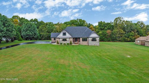 159 N Victor Way, Crossville, TN, 38555-8835 | Card Image