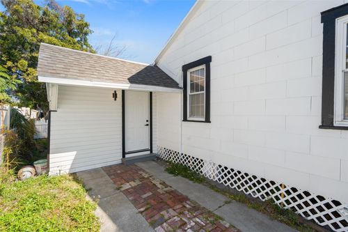 b-2008 Oakwood Ave, TAMPA, FL, 33605-6648 | Card Image