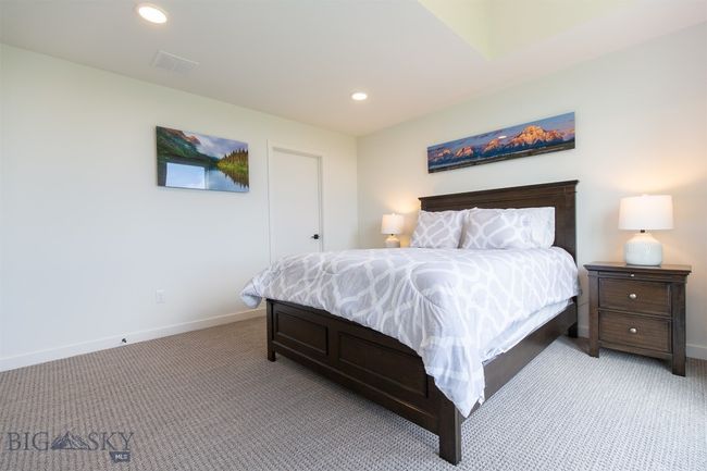 3rd floor Primary Suite | Image 28