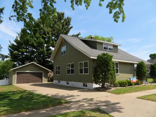 1208 E 9th St, Merrill, WI, 54452-1219 | Card Image