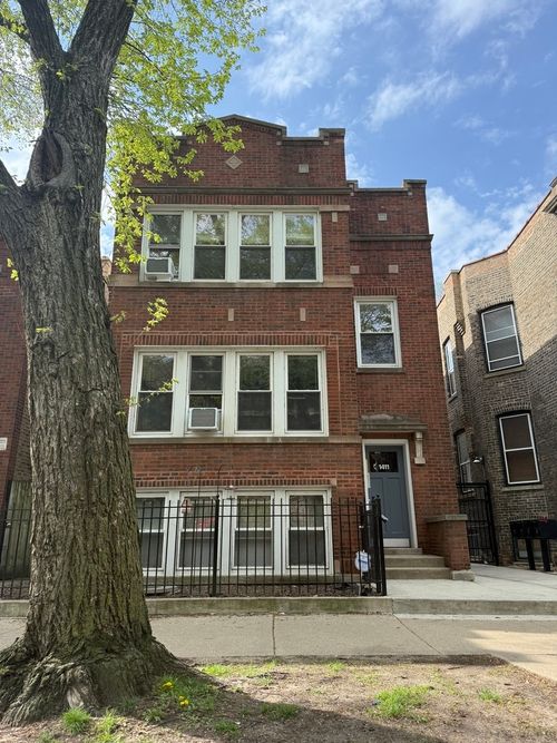 2-1411 W Byron Avenue, Chicago, IL, 60613 | Card Image