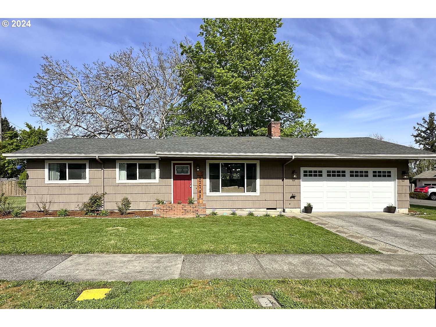 Multnomah Dr, Portland, OR 97230