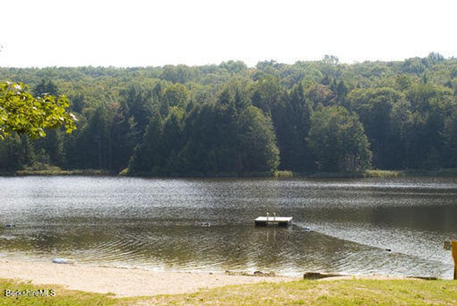 309 Tamarack Trl, House other with 3 bedrooms, 1 bathrooms and null parking in Sandisfield MA | Image 20