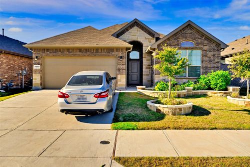 11057 Temple Gardens Trl, Haslet, TX, 76052-3167 | Card Image