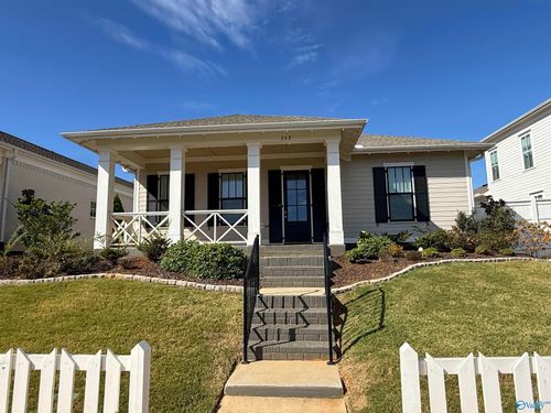 268 Farmhouse Dr, Madison, AL, 35757-5512 | Card Image