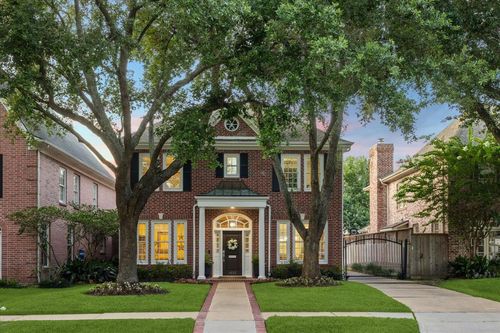 4152 Villanova St, West University Place, TX, 77005-3527 | Card Image