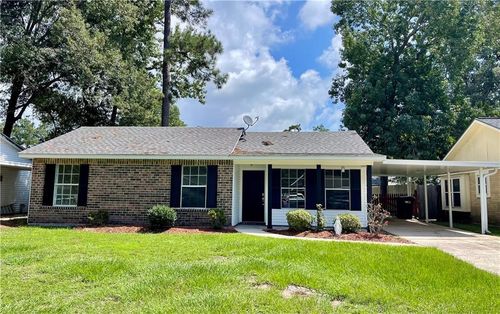 320 Forest Loop, Mandeville, LA, 70471-2632 | Card Image