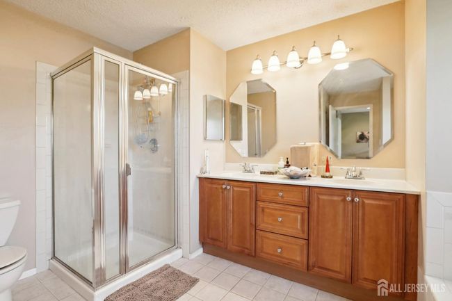 144 Nebula Rd, Townhouse with 2 bedrooms, 3 bathrooms and null parking in Piscataway NJ | Image 23