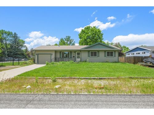 2901 Killarney Dr, Laporte, CO, 80535-9338 | Card Image