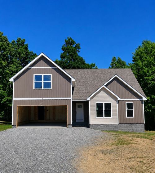 129 Morgan Ln, Dickson, TN, 37055-2491 | Card Image