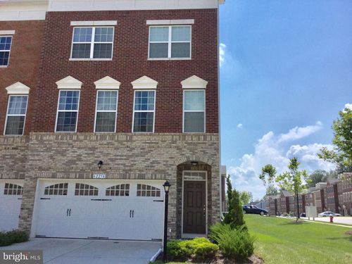 42258 Castle Ridge Sq, BRAMBLETON, VA, 20148-5770 | Card Image