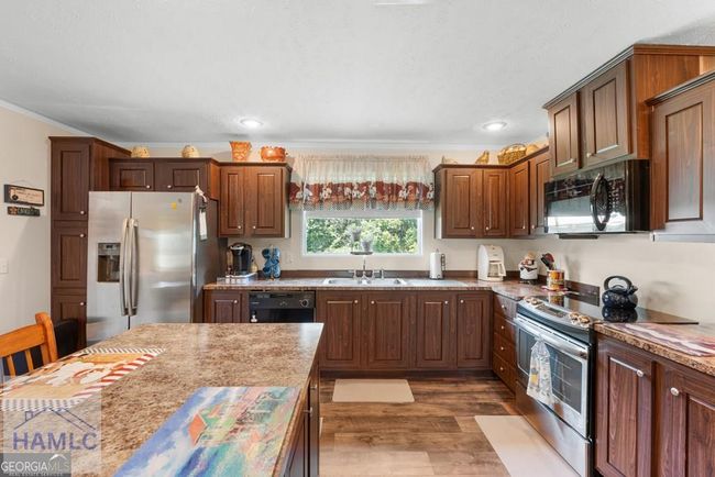 3516 Bennetts Landing Rd, House other with 3 bedrooms, 2 bathrooms and null parking in Millen GA | Image 5