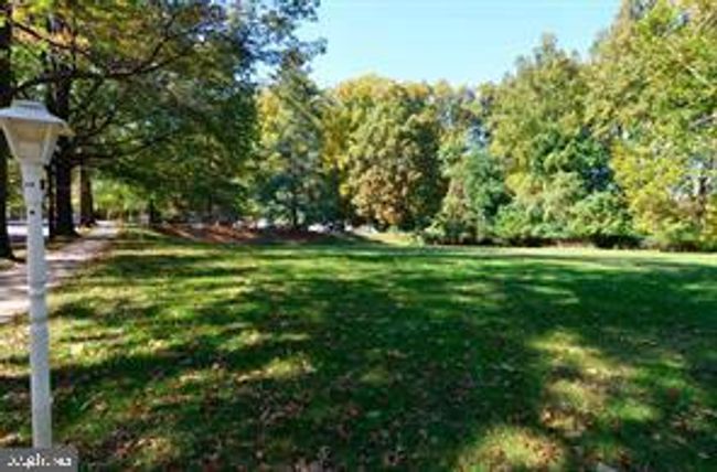 APT-201 - 10607 Kenilworth Ave, Condo with 2 bedrooms, 1 bathrooms and null parking in BETHESDA MD | Image 34