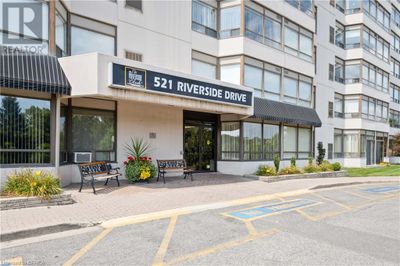 521 Riverside Dr, Condo with 2 bedrooms, 2 bathrooms and 1 parking in London ON | Image 2