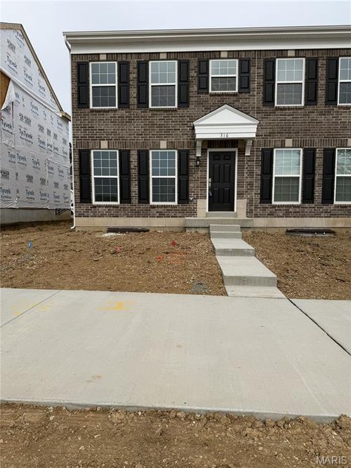 316 Fall Harvest Pkwy, Wentzville, MO, 63385-6026 | Card Image