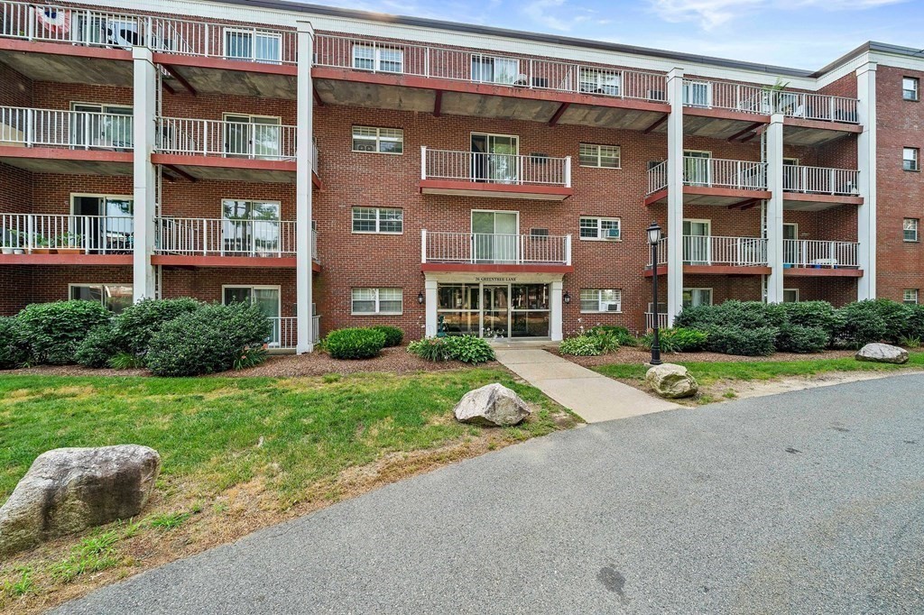 APT 24 - 26 Greentree Ln, Sold in Weymouth - eXp Realty